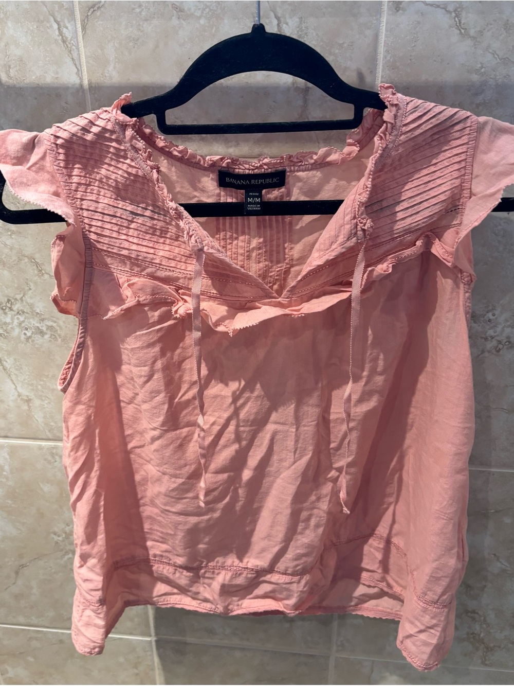 Sale: 2/$15 Banana Republic Light Pink Ruffle Pintuck Sleeveless Top